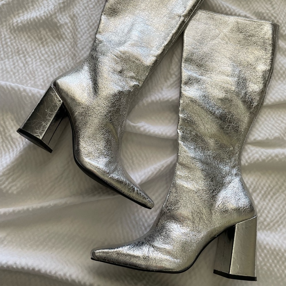Steve Madden Silver Zelda Pointed Toe Block Heel Under the Knee Boots - Picture 5 of 16